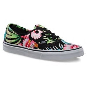 AUTHENTIC HAWAIIAN FLORAL VANS